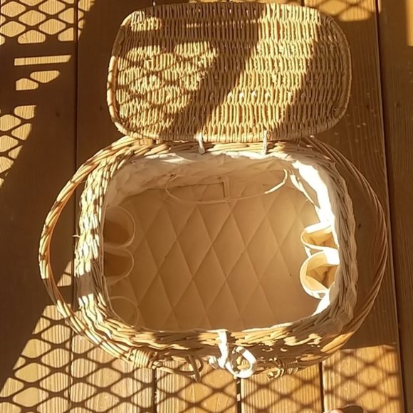 LUXURY ECO PICNIC SET 4 FOUR WINE ENGAGEMENT DATE NIGHT PROPOSAL OAK & OLIVE - Picture 7 of 10